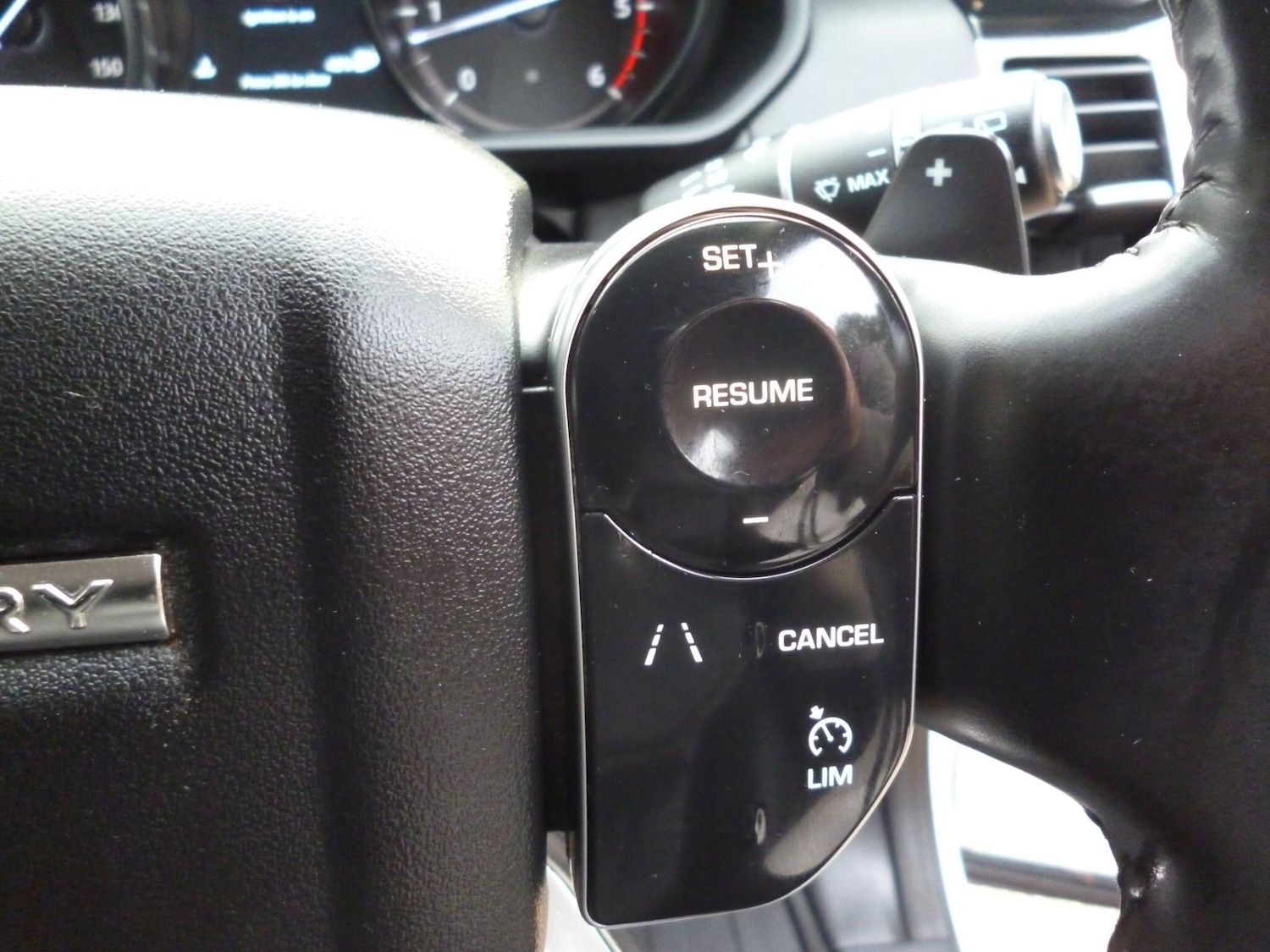 Used Land Rover Discovery 2019 for sale - 76476505: Photo 19