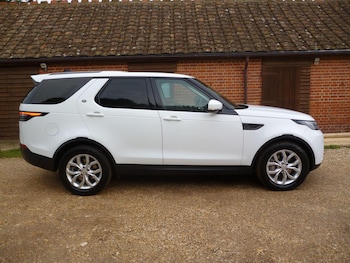 Used Land Rover Discovery 2019 for sale - 76476505: Photo