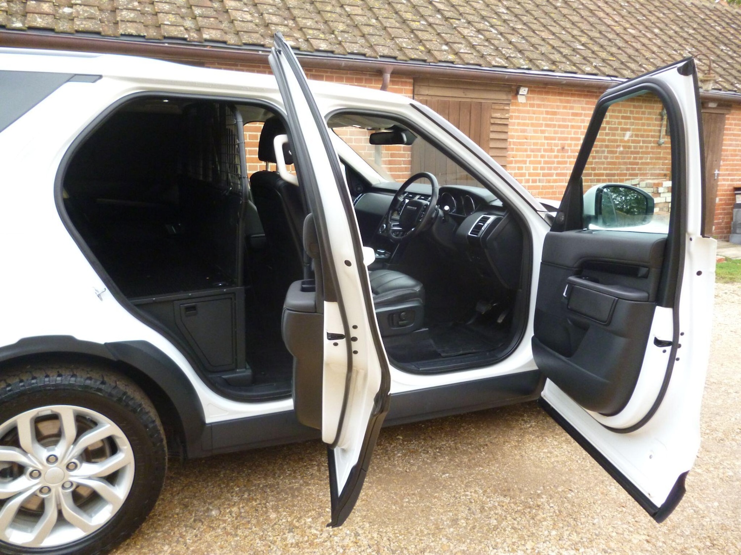 Used Land Rover Discovery 2019 for sale - 76476505: Photo 61