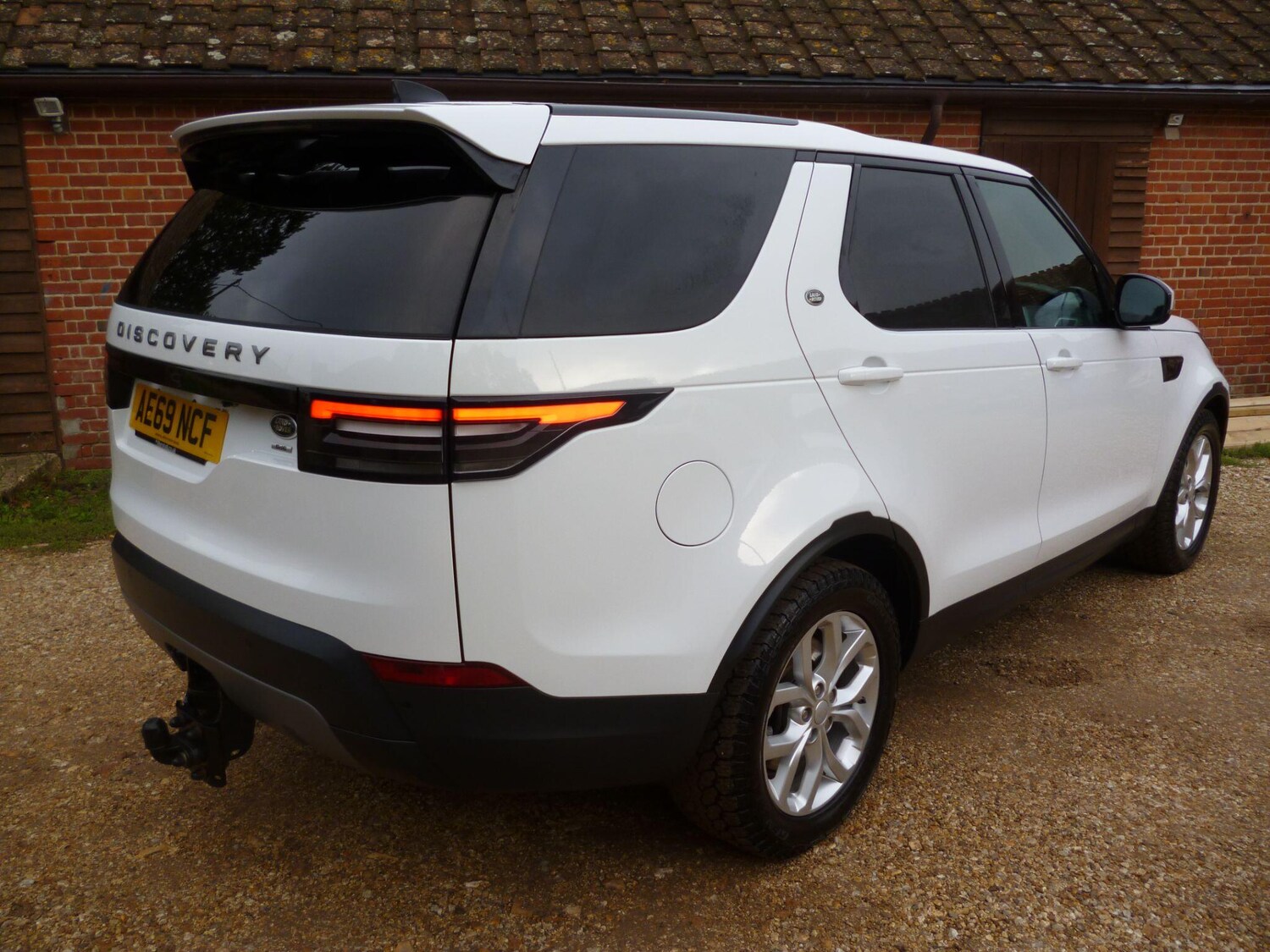 Used Land Rover Discovery 2019 for sale - 76476505: Photo 7