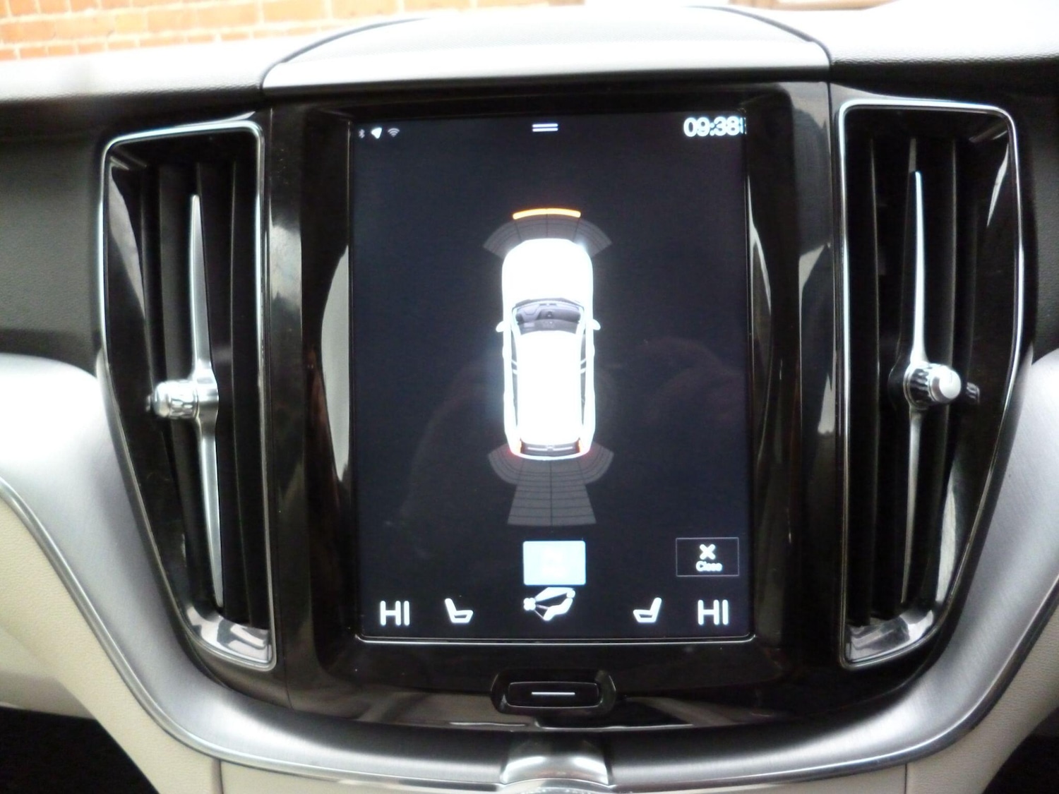 Used Volvo XC60 2019 for sale - 76689154: Photo 44