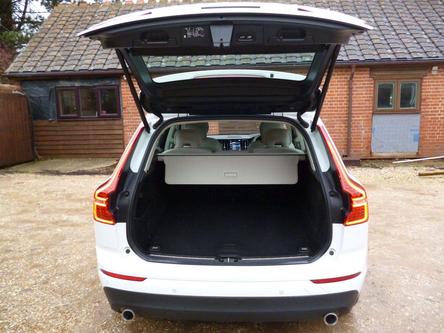 Used Volvo XC60 2019 for sale - 76689154: Photo 53