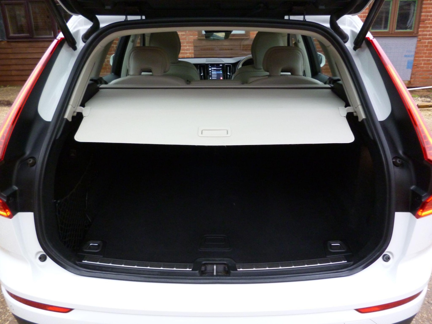 Used Volvo XC60 2019 for sale - 76689154: Photo 55