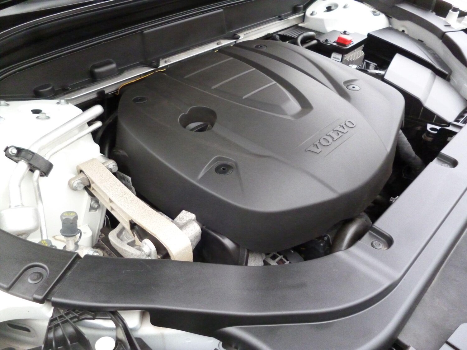 Used Volvo XC60 2019 for sale - 76689154: Photo 61