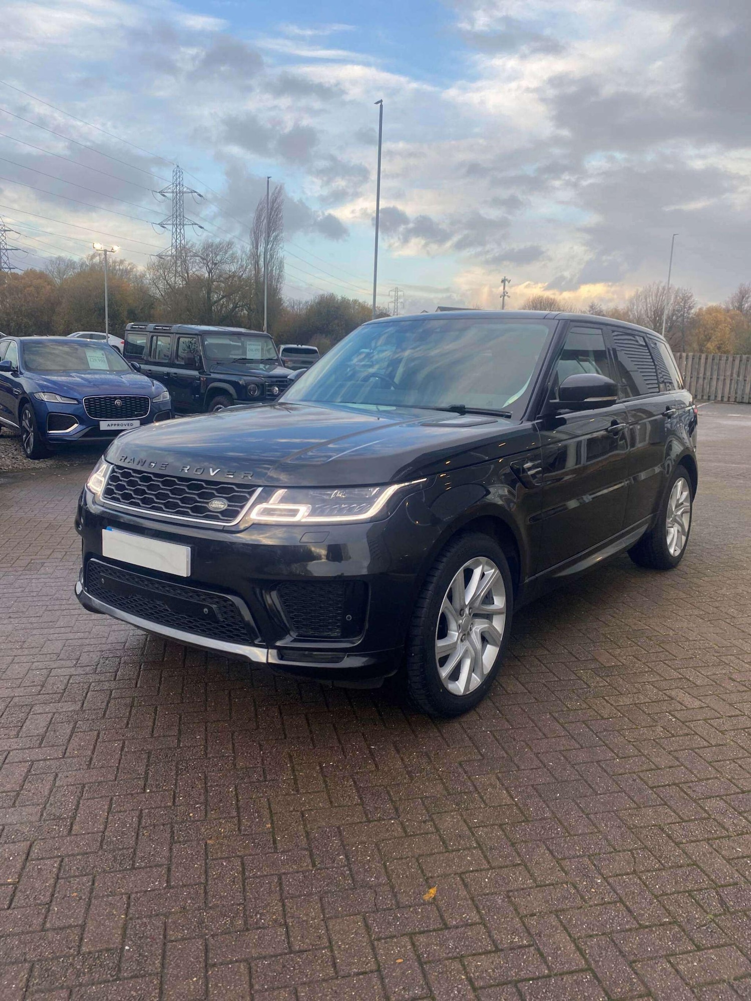 Used Land Rover Range Rover Sport 2019 for sale - 76935820: Photo 1