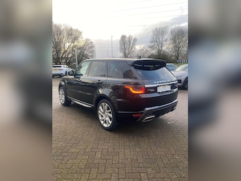 Used Land Rover Range Rover Sport 2019 for sale - 76935820: Photo