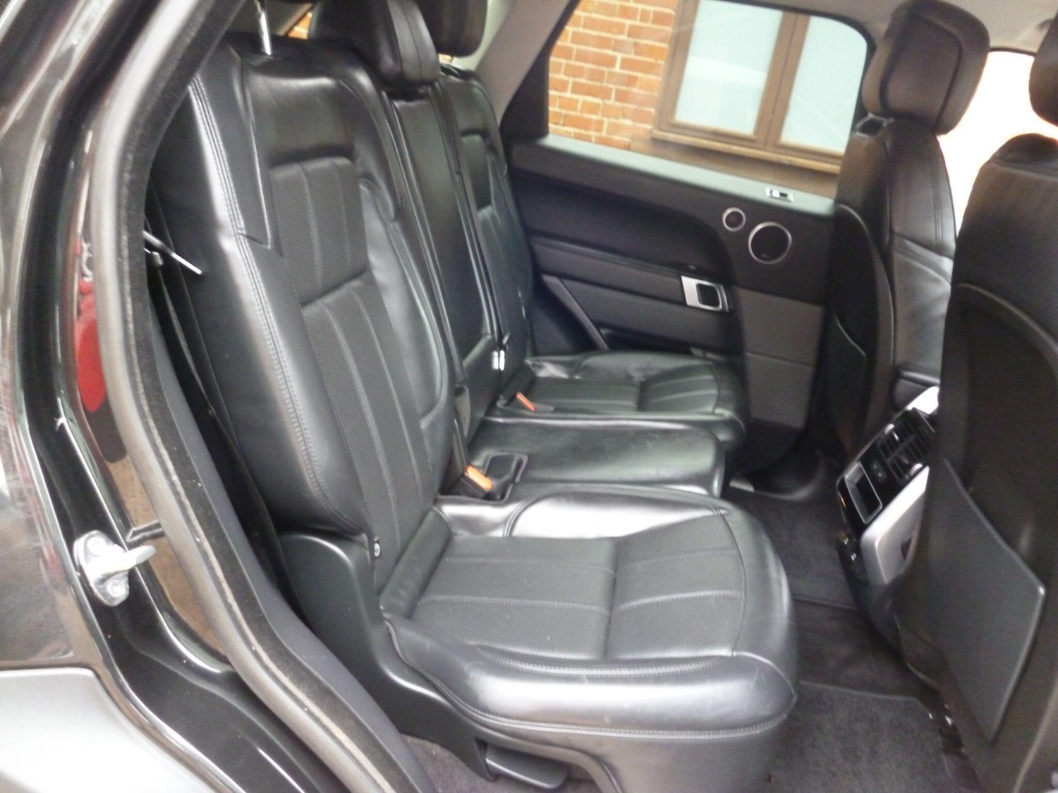 Used Land Rover Range Rover Sport 2018 for sale - 76990018: Photo 19