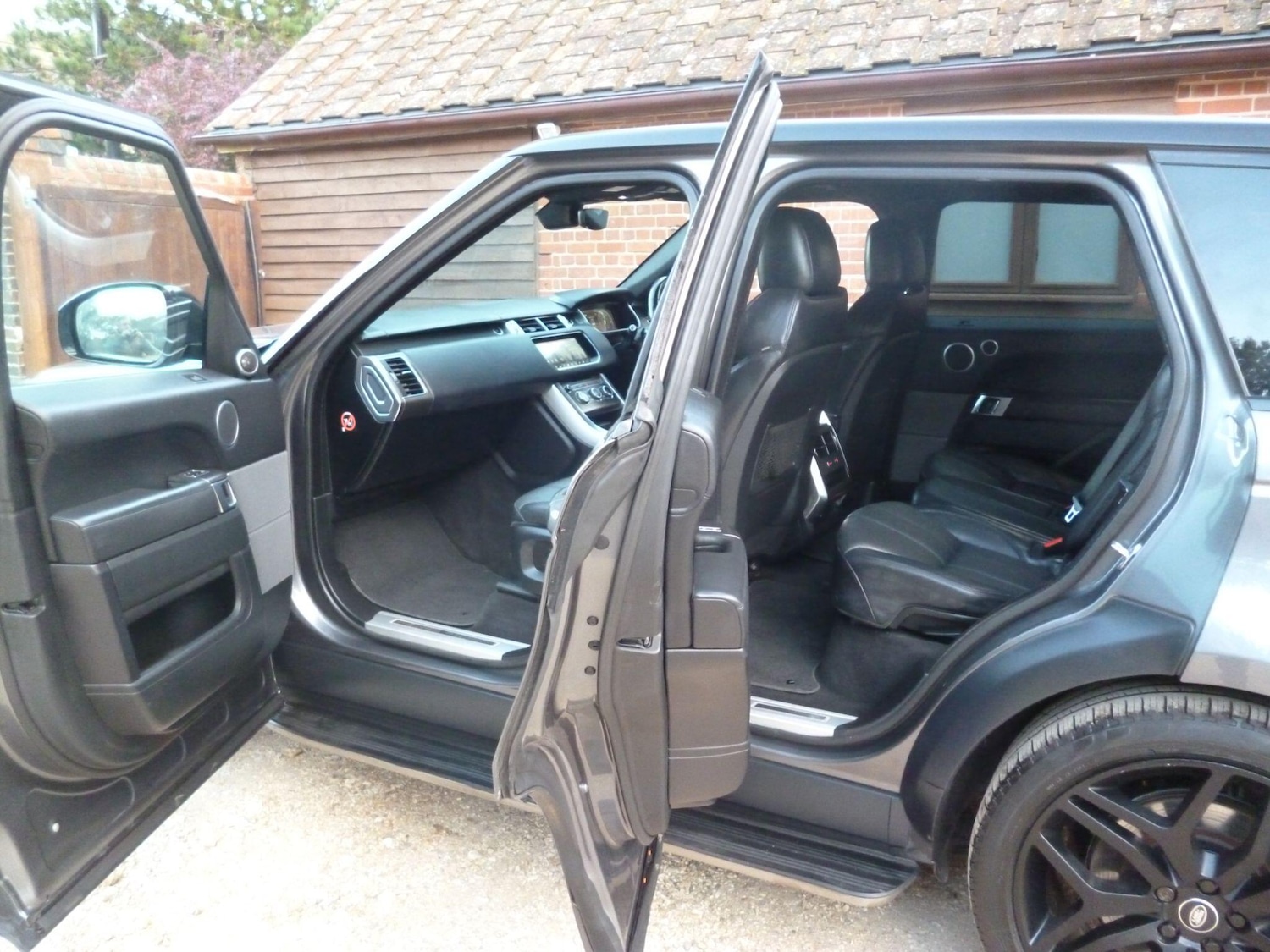 Used Land Rover Range Rover Sport 2017 for sale - 76476492: Photo 65