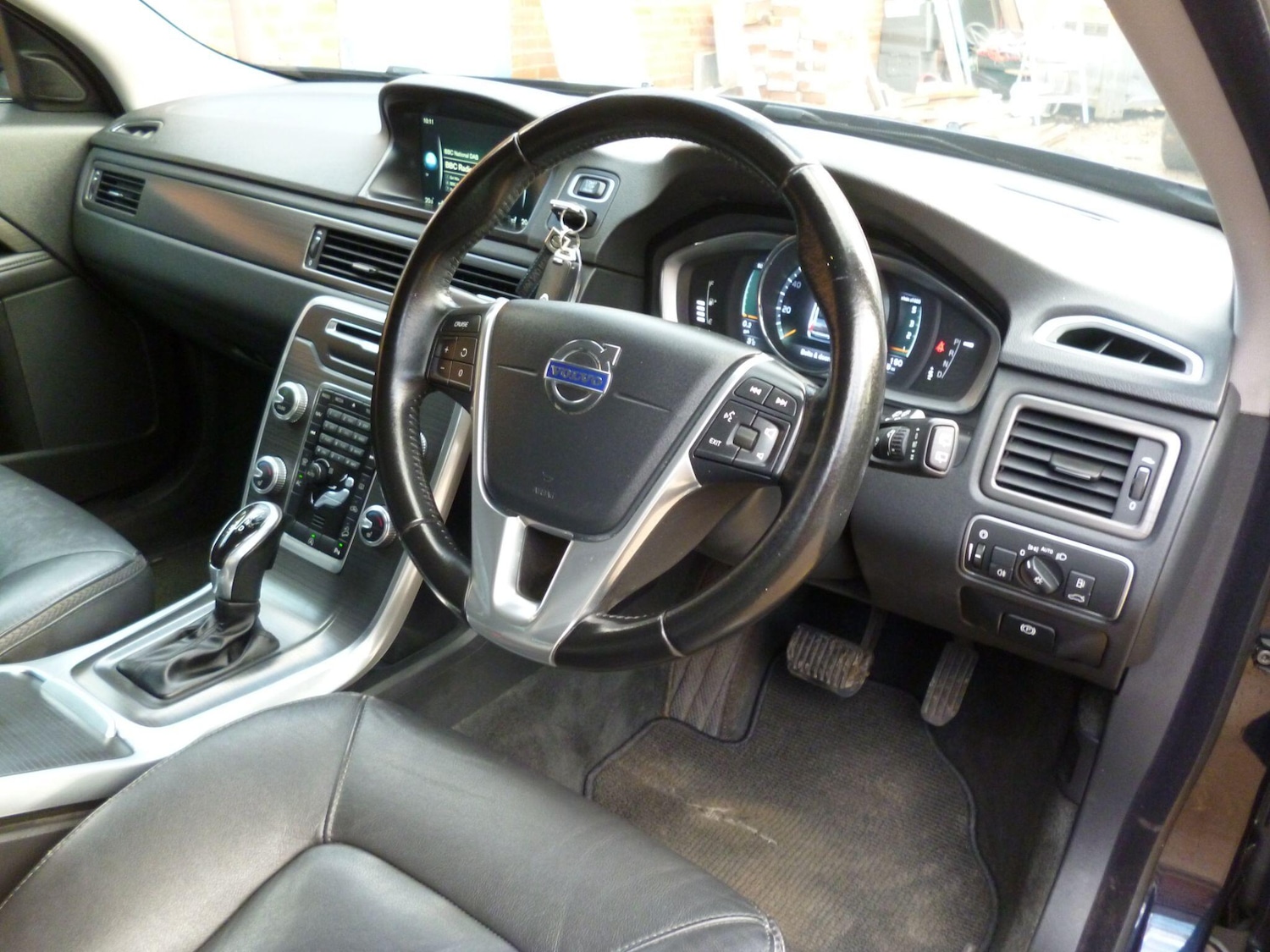 Used Volvo XC70 2016 for sale - 76913733: Photo 14