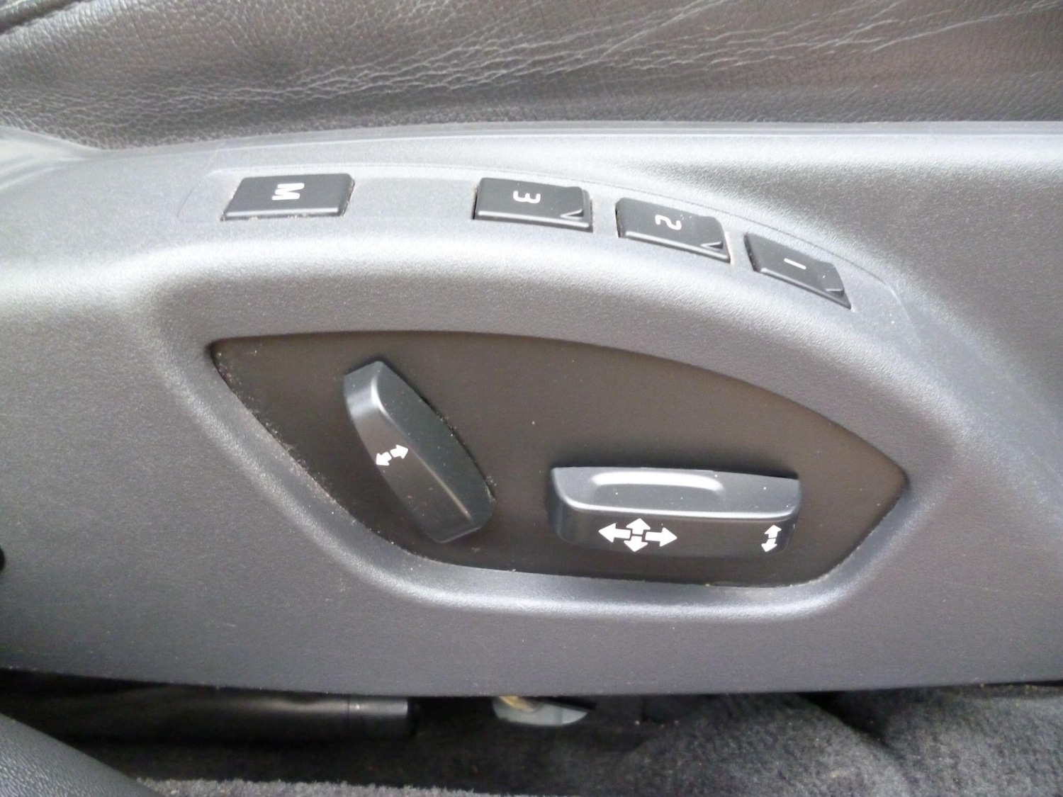 Used Volvo XC70 2016 for sale - 76913733: Photo 17