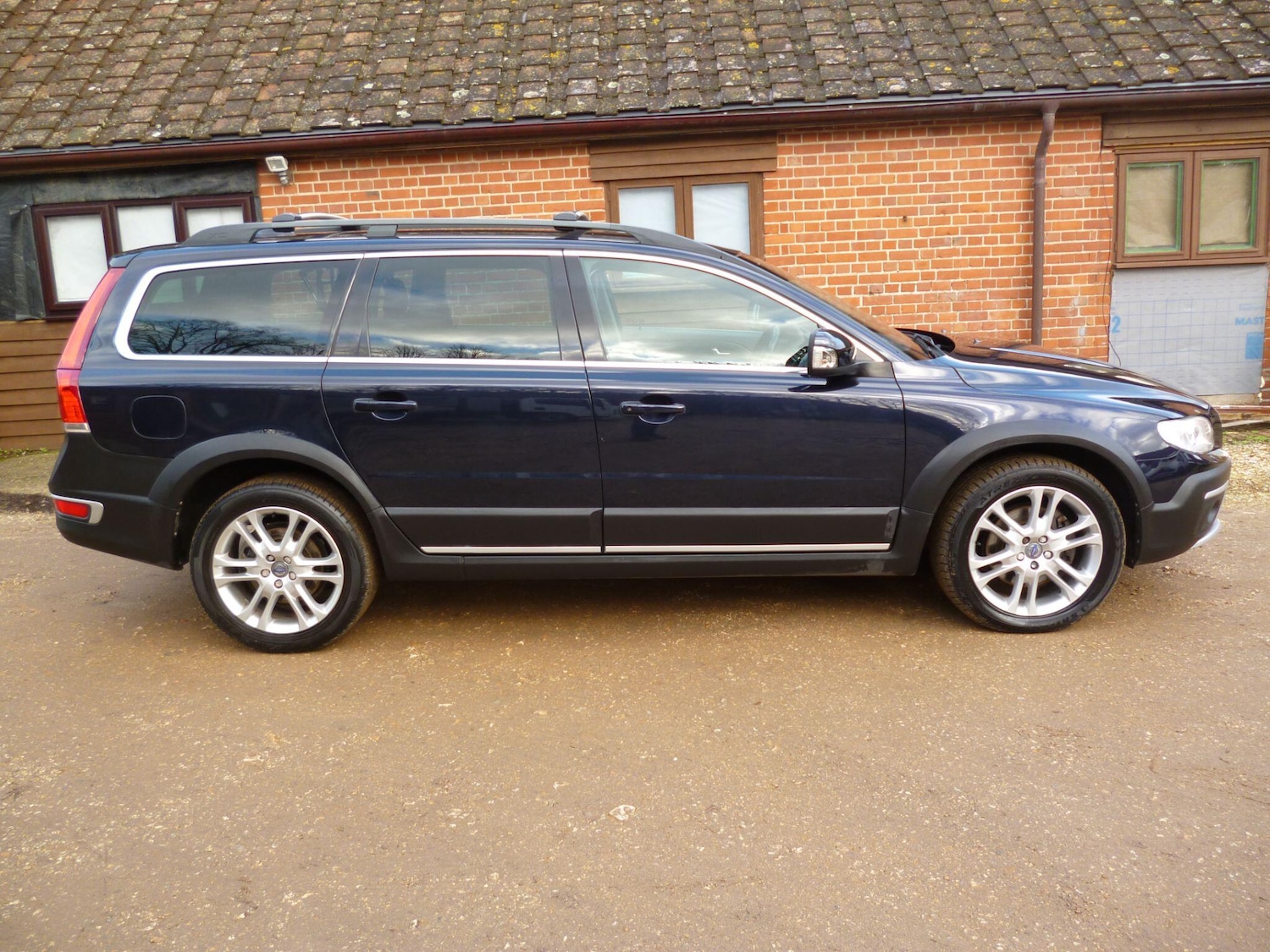 Used Volvo XC70 2016 for sale - 76913733: Photo 4