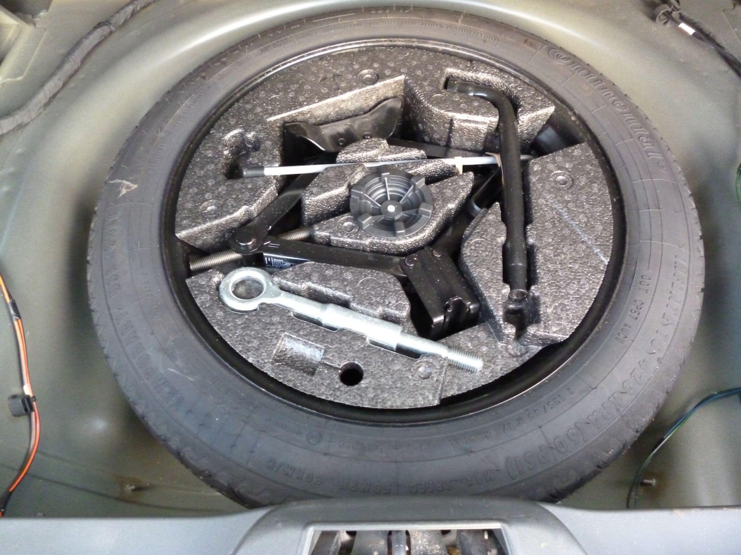 Used Volvo XC70 2016 for sale - 76913733: Photo 40