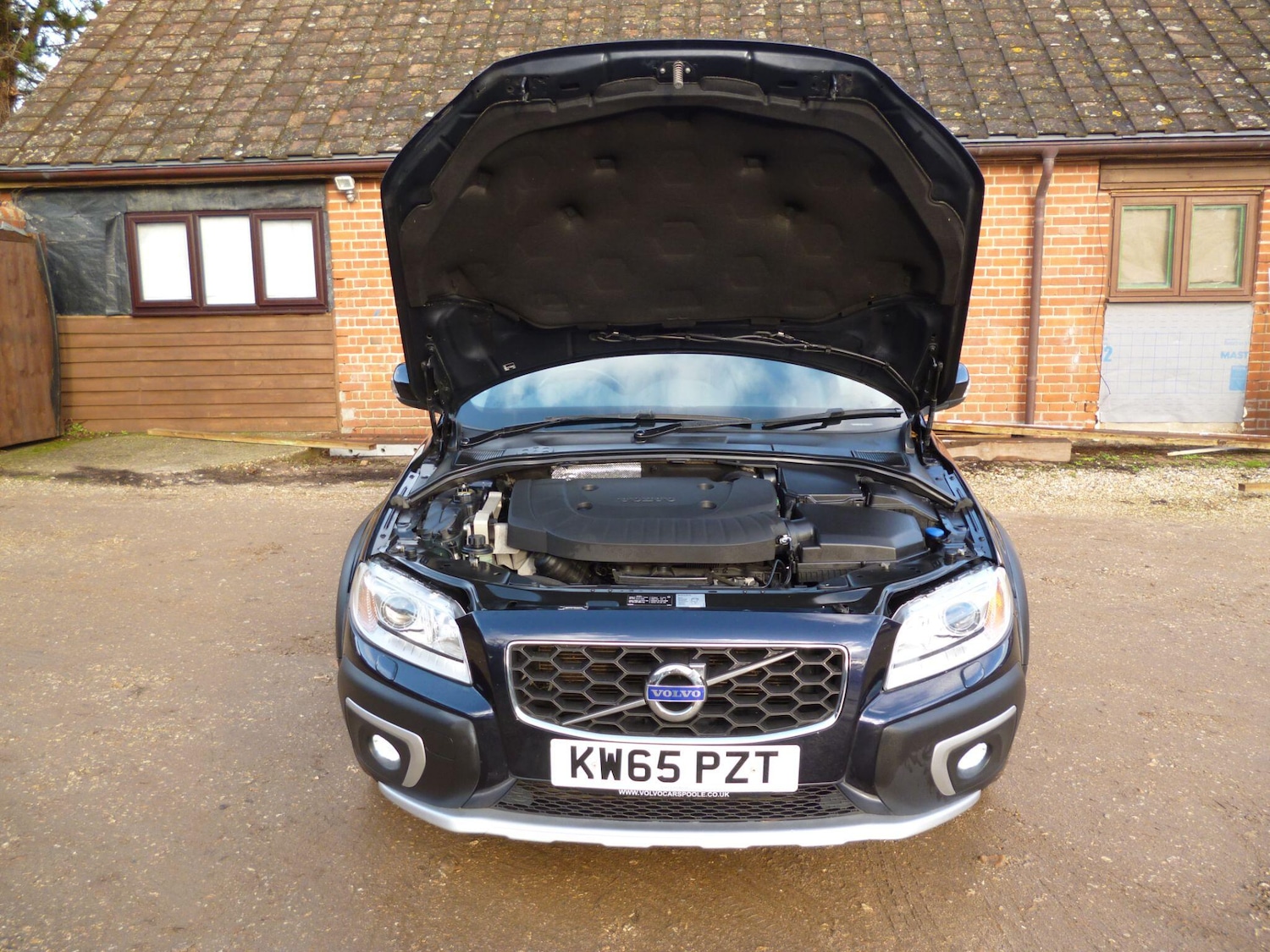 Used Volvo XC70 2016 for sale - 76913733: Photo 41