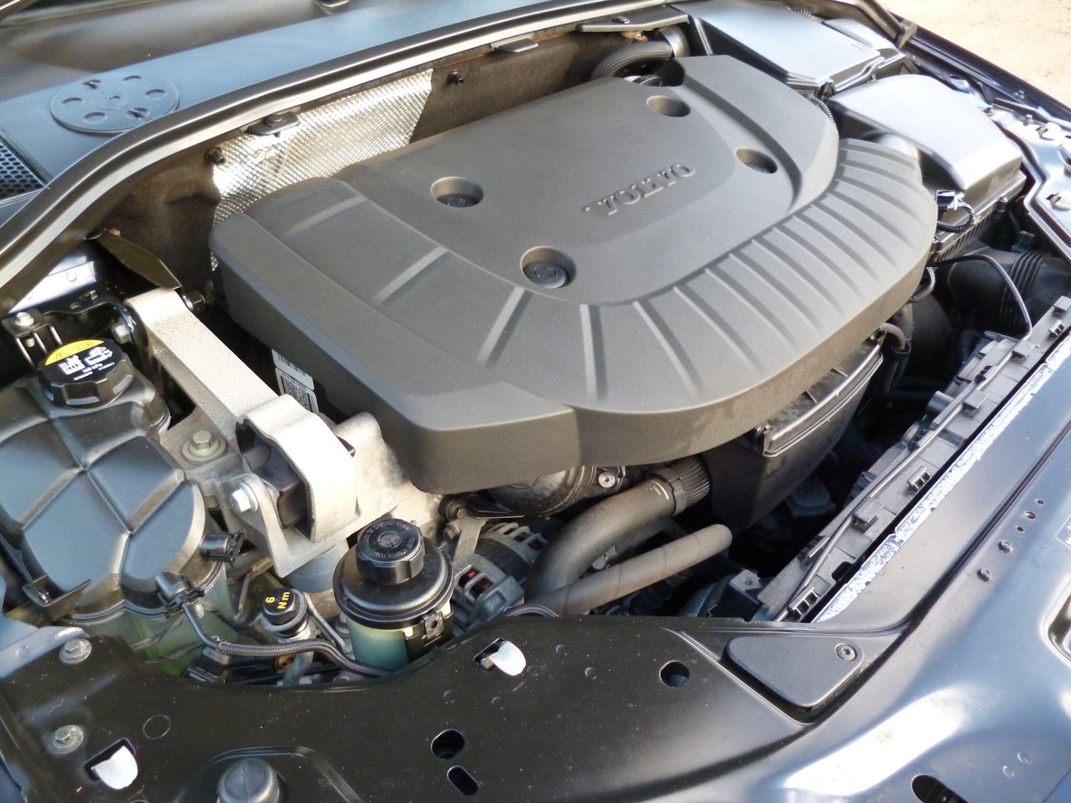 Used Volvo XC70 2016 for sale - 76913733: Photo 45