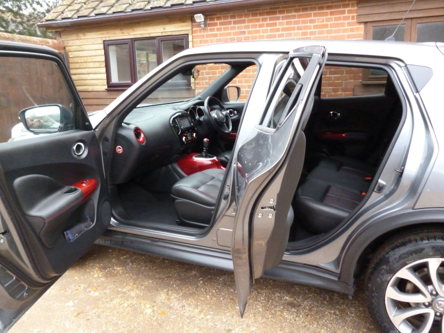 Used Nissan Juke 2015 for sale - 77029761: Photo 48