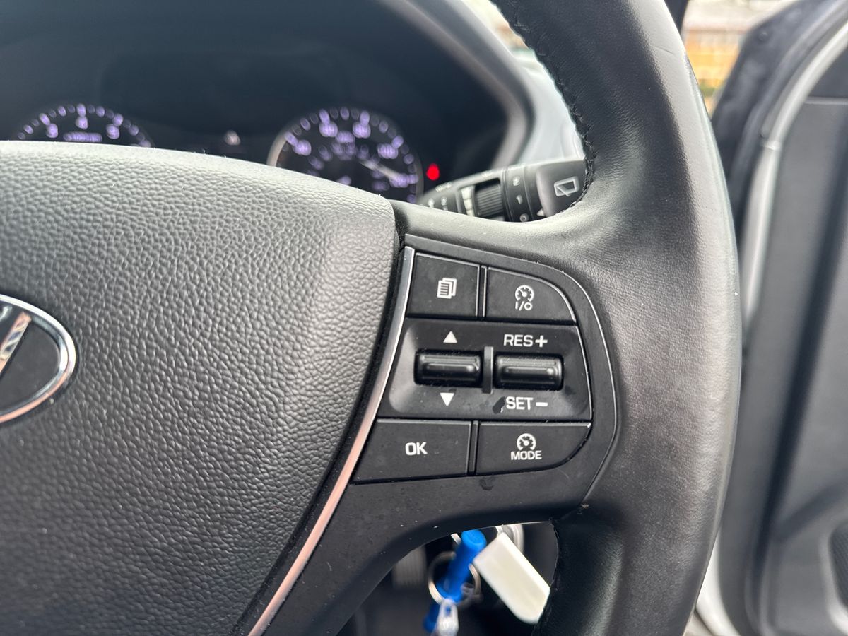 Used Hyundai i20 2015 for sale - 77903225: Photo 17