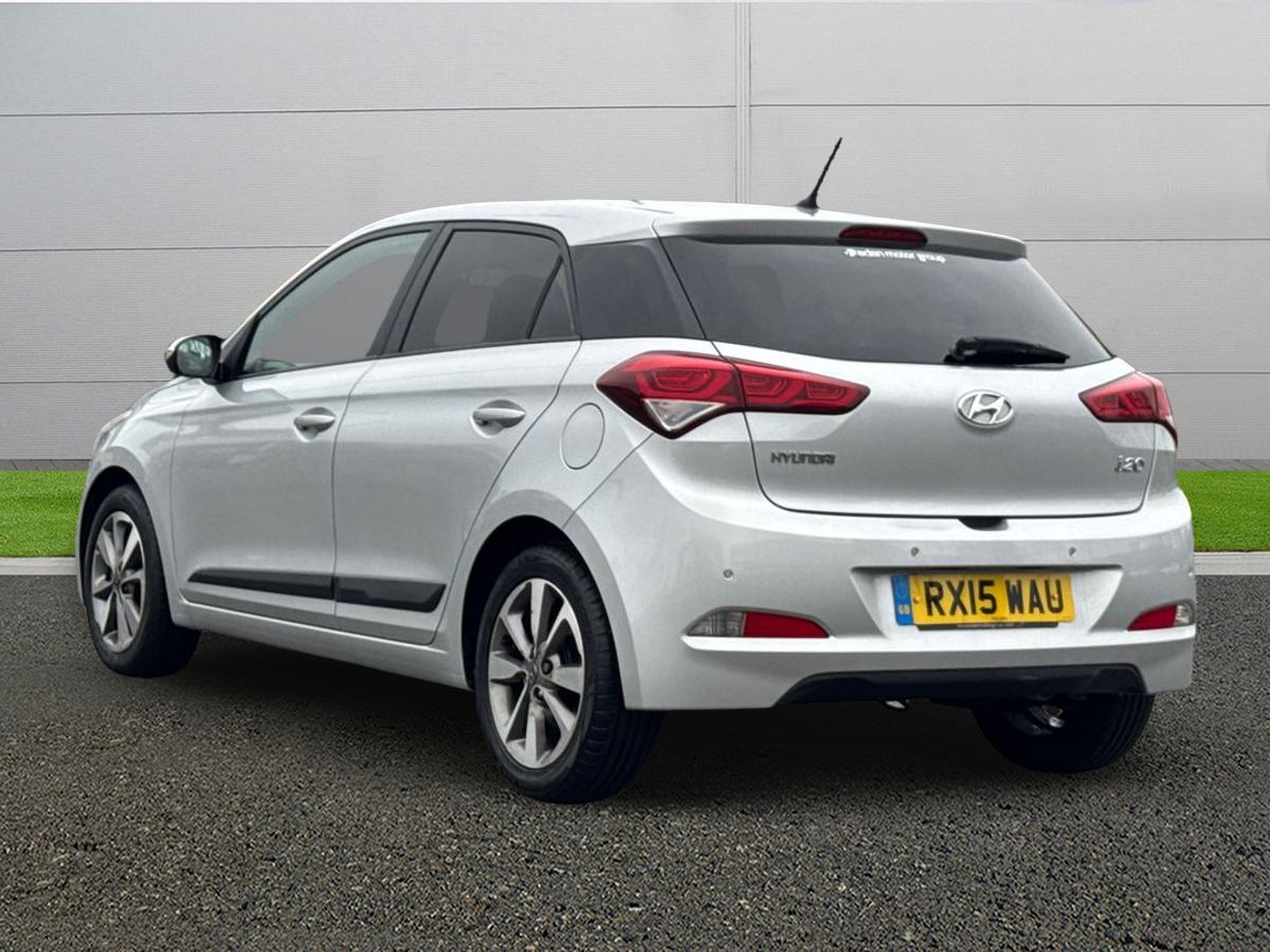 Used Hyundai i20 2015 for sale - 77903225: Photo 5