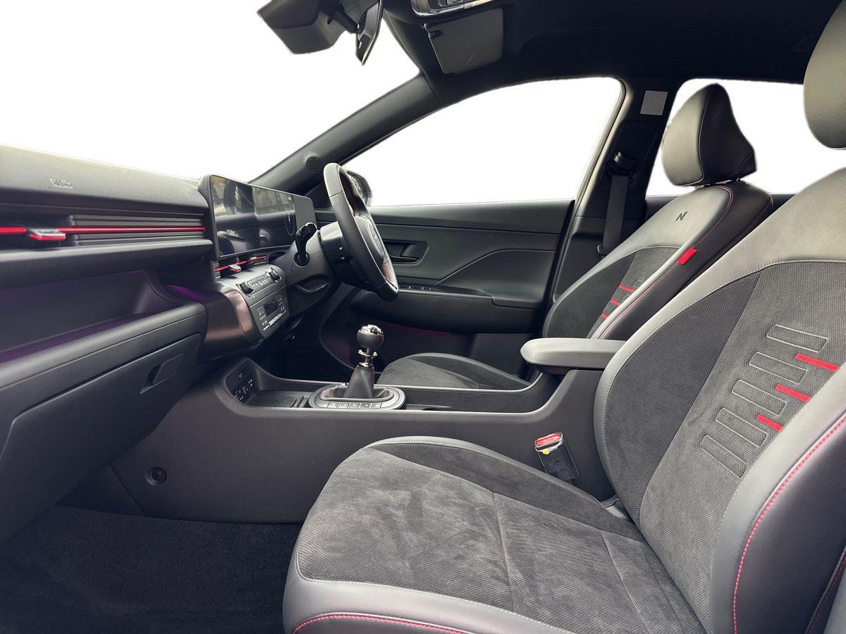 Used Hyundai KONA 2025 for sale - 76823952: Photo 10