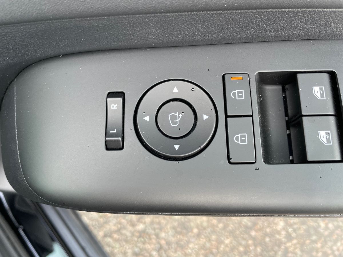 Used Hyundai KONA 2025 for sale - 78022192: Photo 20