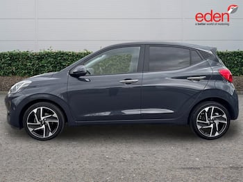 Used Hyundai i10 2023 for sale - 79727396: Photo