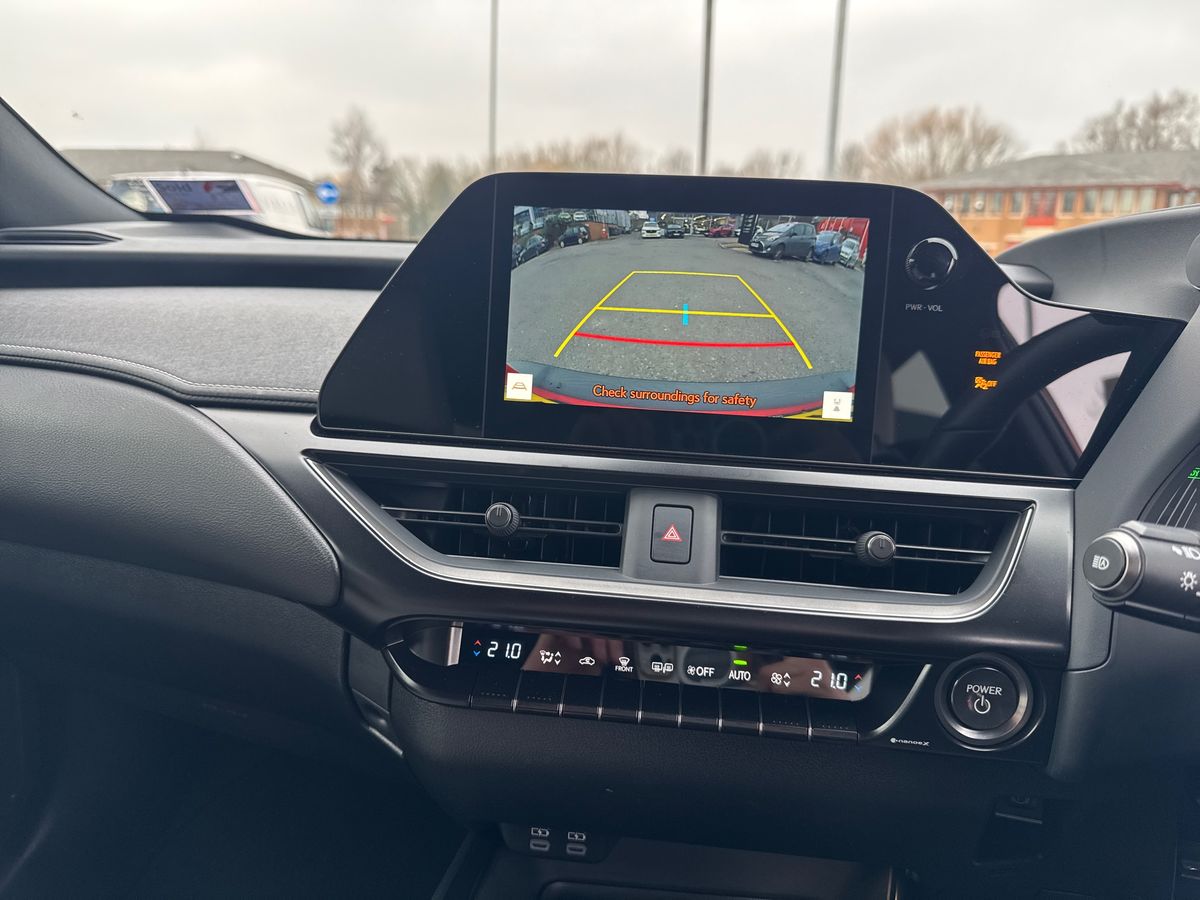 Used Lexus UX 2023 for sale - 77810205: Photo 18