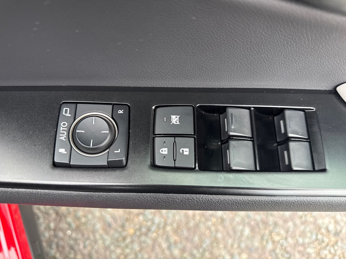 Used Lexus UX 2023 for sale - 77810205: Photo 20