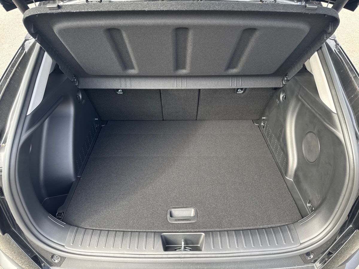 Used Hyundai KONA 2025 for sale - 77855623: Photo 12