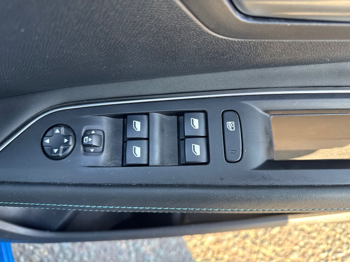 Used Peugeot 3008 2021 for sale - 77762678: Photo 20