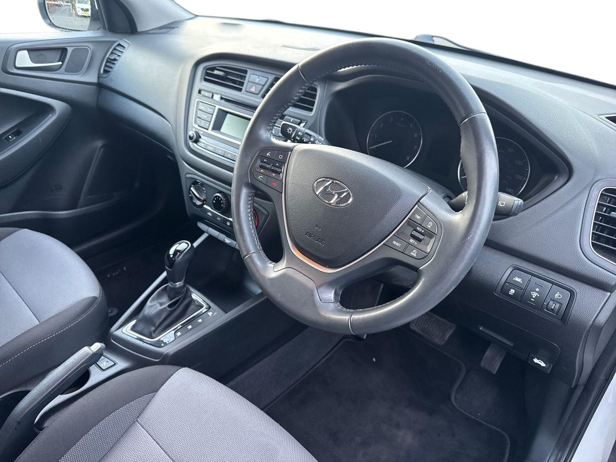 Used Hyundai i20 2017 for sale - 77476454: Photo 15