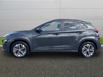 Used Hyundai KONA 2023 for sale - 78285109: Photo