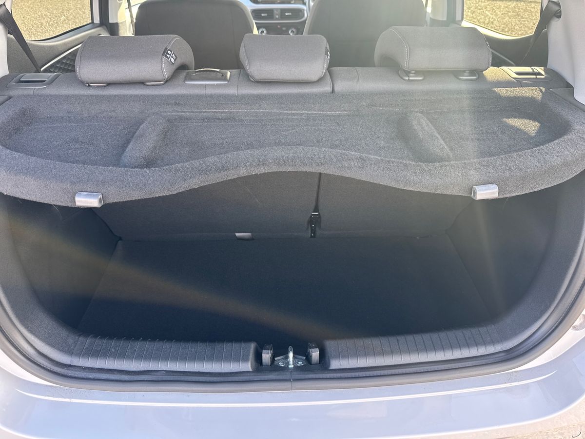 Used Hyundai i10 2024 for sale - 77725952: Photo 12