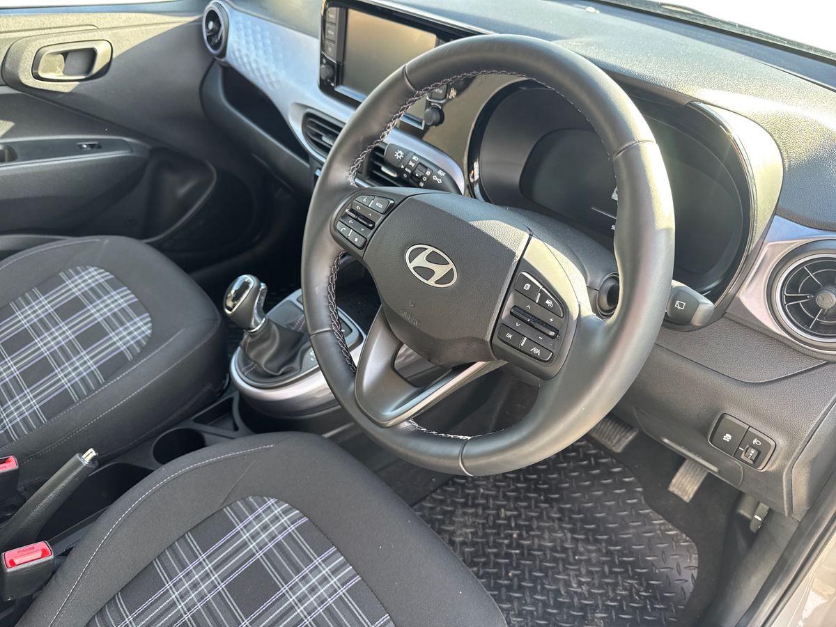 Used Hyundai i10 2024 for sale - 77725952: Photo 15