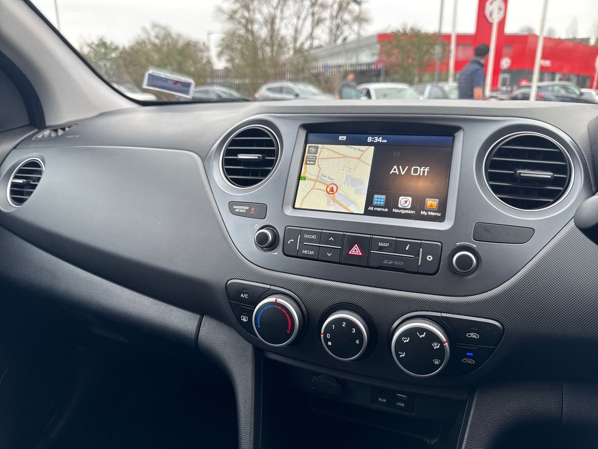 Used Hyundai i10 2019 for sale - 77778352: Photo 18