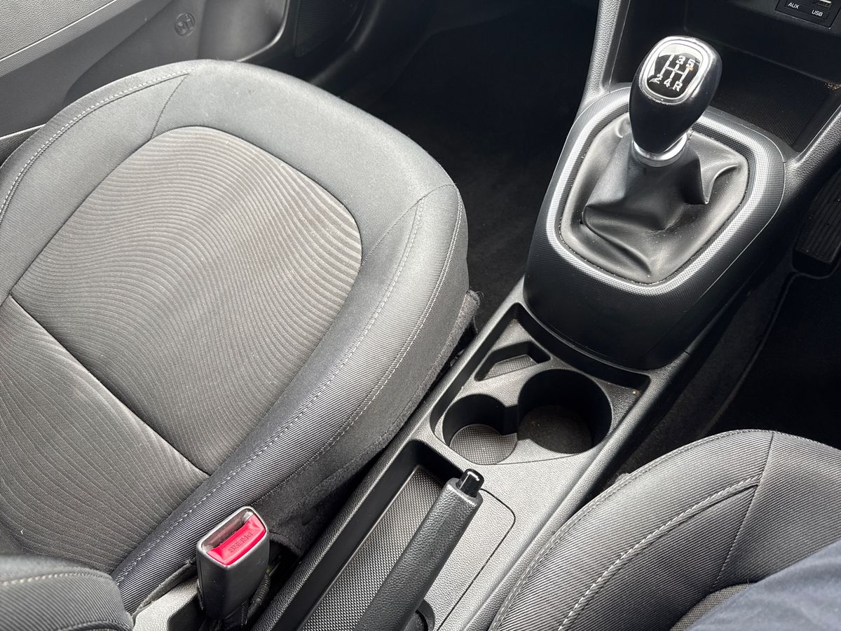 Used Hyundai i10 2019 for sale - 77778352: Photo 19