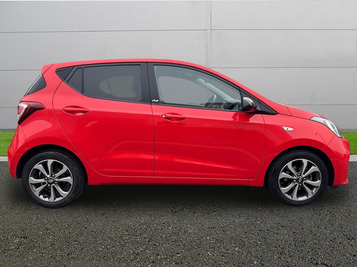 Used Hyundai i10 2019 for sale - 77778352: Photo 8