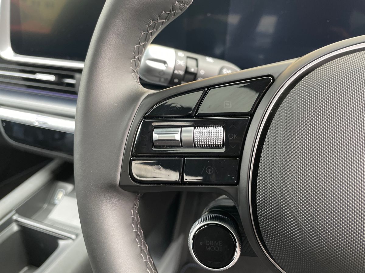 Used Hyundai IONIQ 6 2025 for sale - 77002895: Photo 16