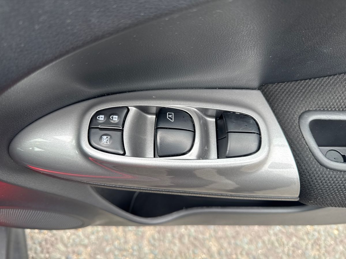 Used Nissan Juke 2017 for sale - 78128978: Photo 20