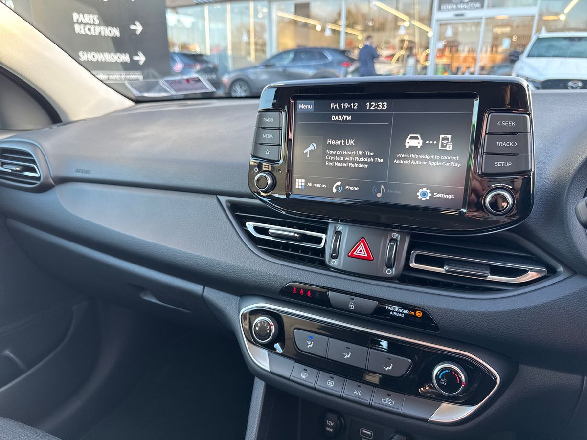 Used Hyundai i30 2023 for sale - 77010314: Photo 18