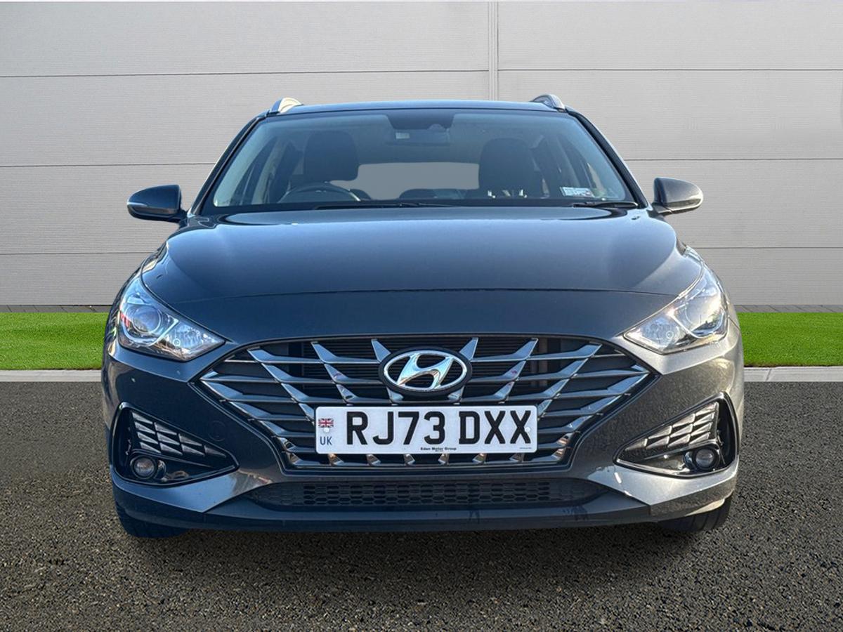 Used Hyundai i30 2023 for sale - 77010314: Photo 2
