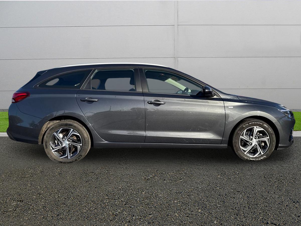 Used Hyundai i30 2023 for sale - 77010314: Photo 8