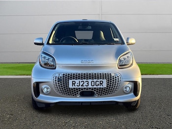Used smart fortwo 2023 for sale - 77170515: Photo