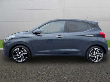 Used Hyundai i10 2023 for sale - 78773714: Photo