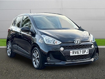 Used Hyundai i10 2017 for sale - 76715213: Photo