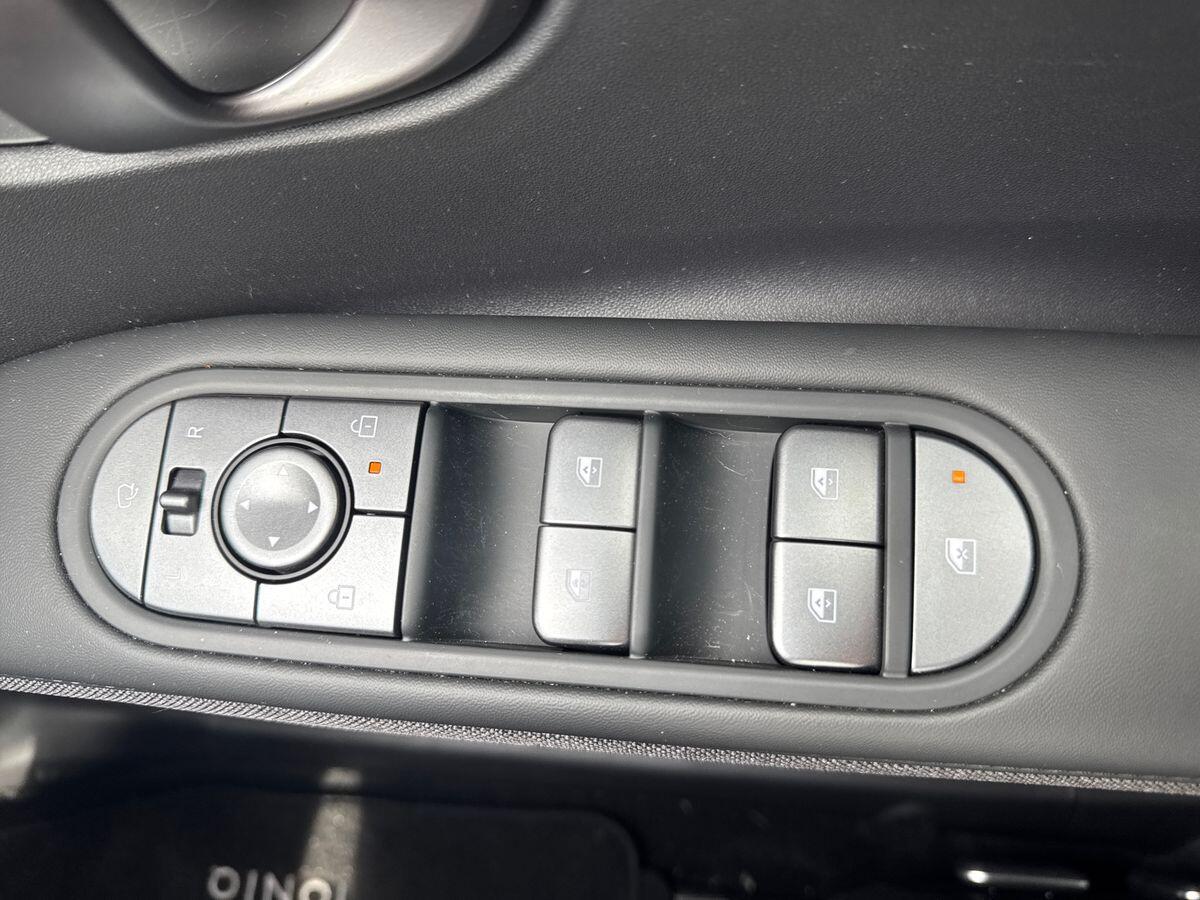 Used Hyundai IONIQ 5 2025 for sale - 76716896: Photo 20