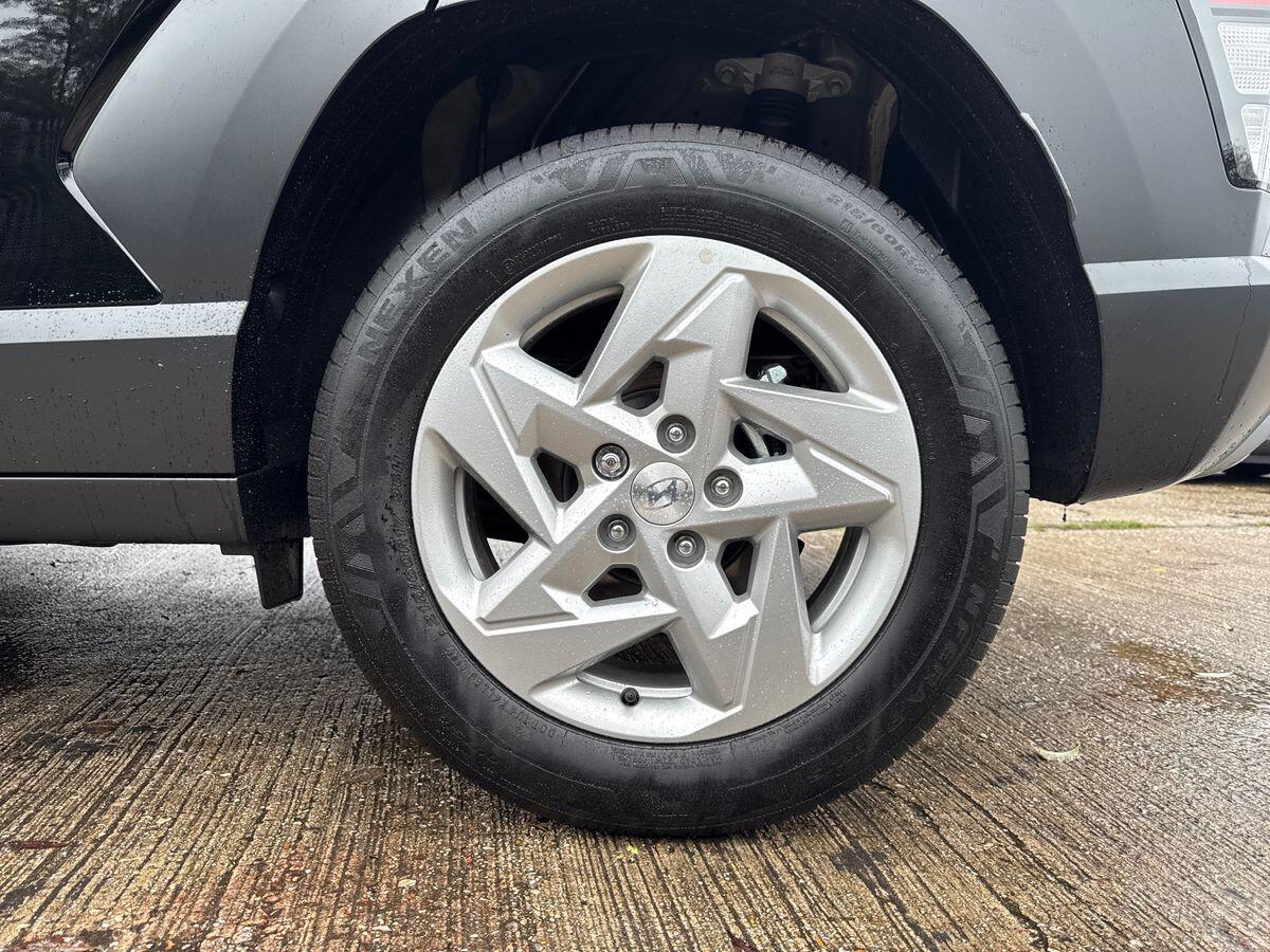 Used Hyundai KONA 2025 for sale - 76824544: Photo 9