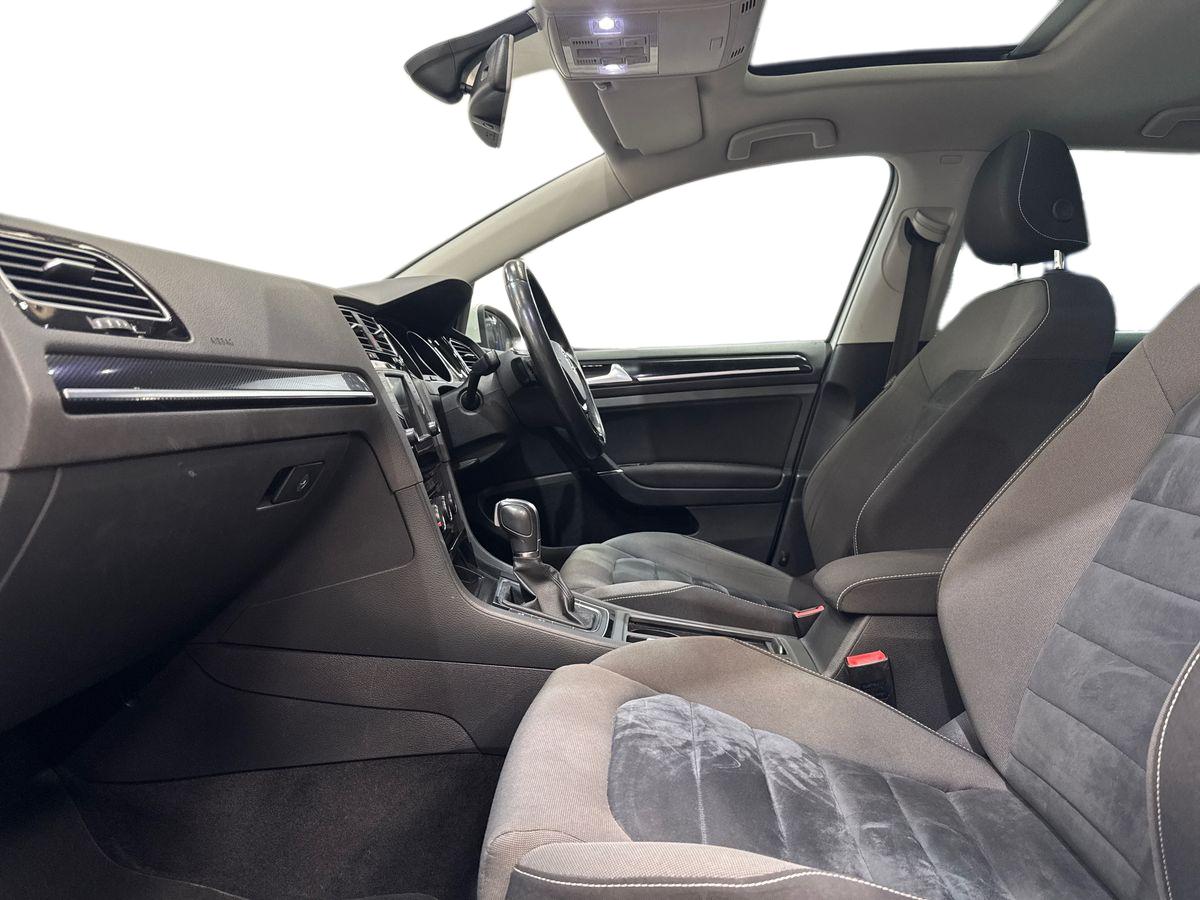 Used Volkswagen Golf 2016 for sale - 77893929: Photo 10