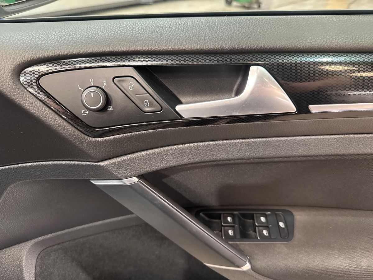 Used Volkswagen Golf 2016 for sale - 77893929: Photo 20