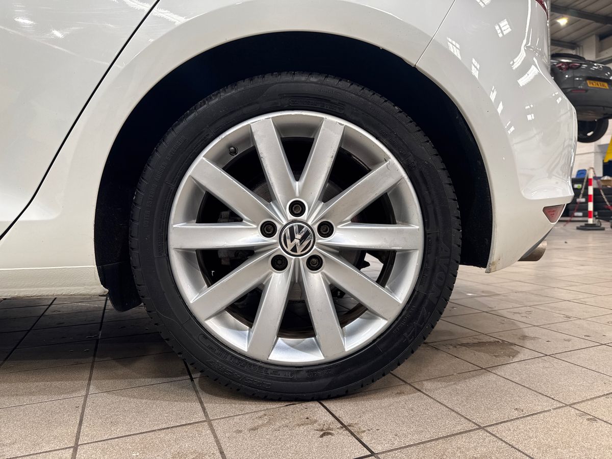 Used Volkswagen Golf 2016 for sale - 77893929: Photo 9