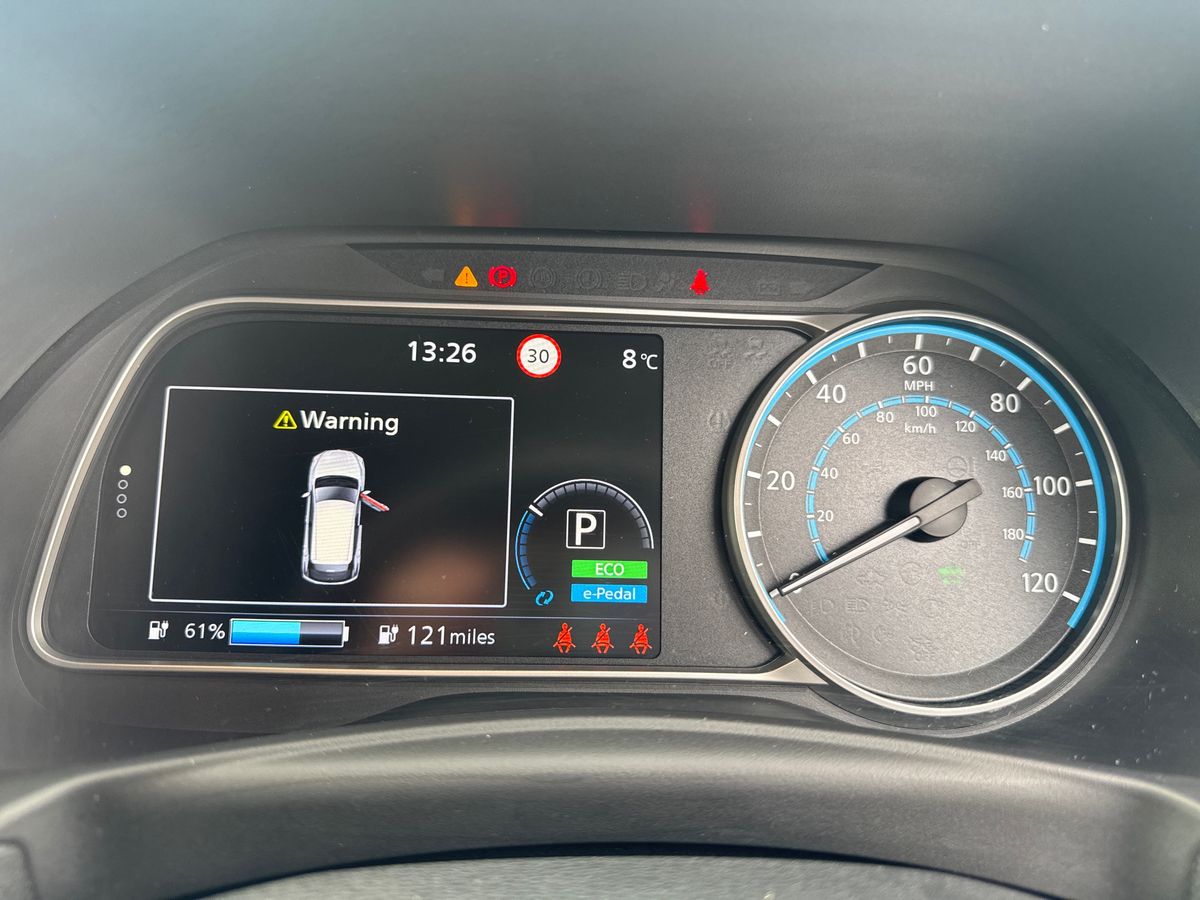 Used Nissan Leaf 2020 for sale - 77911275: Photo 14