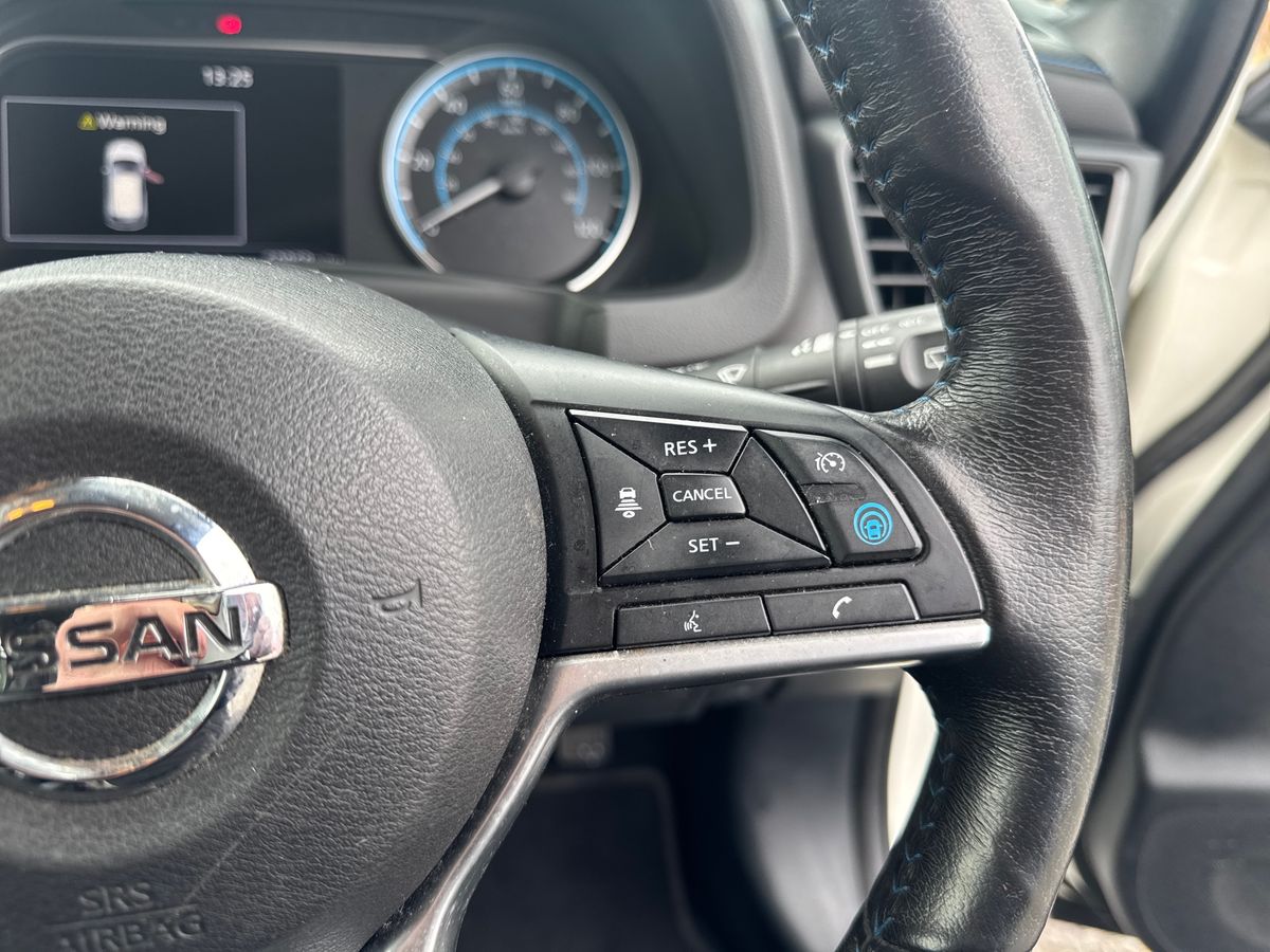 Used Nissan Leaf 2020 for sale - 77911275: Photo 17